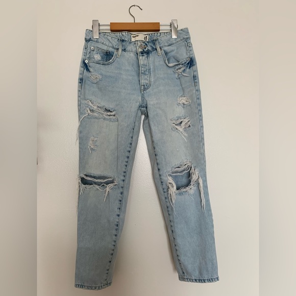 Garage Mid-Rise Ripped Boyfriend Jeans Size 3 - Picture 1 of 7